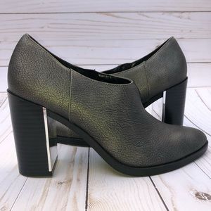 Nine West ankle boots pewter